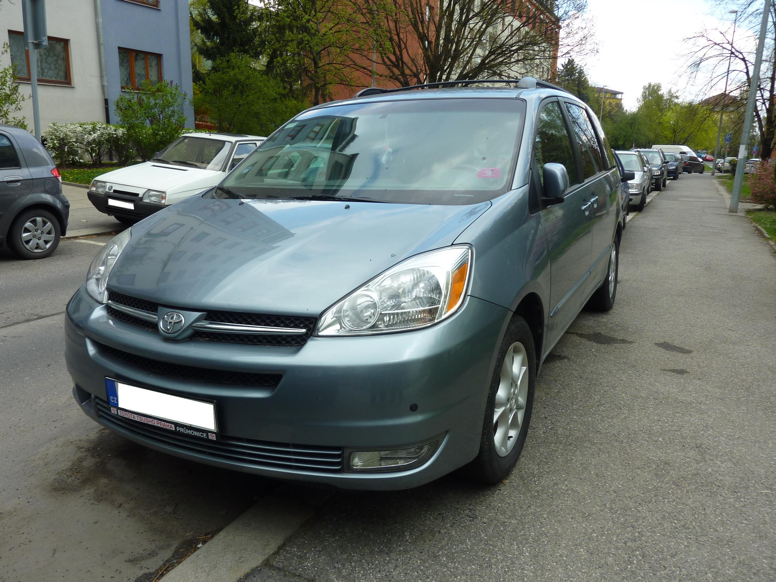 Toyota Sienna X.LE Limited (1)